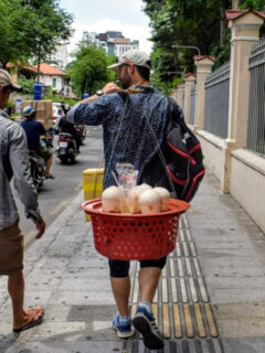 Vietnam travel tips coconut vendor scam to avoid saigon