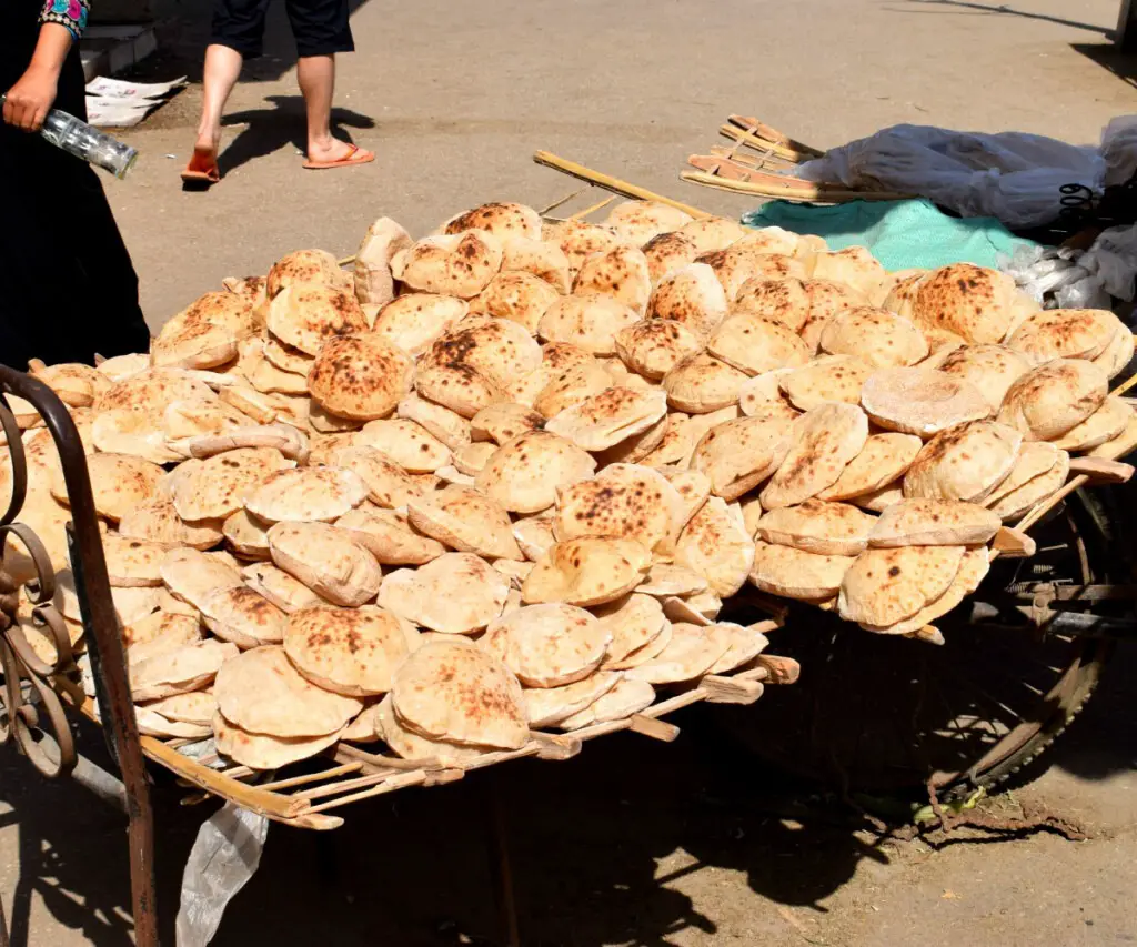Egyptian food baladi bread