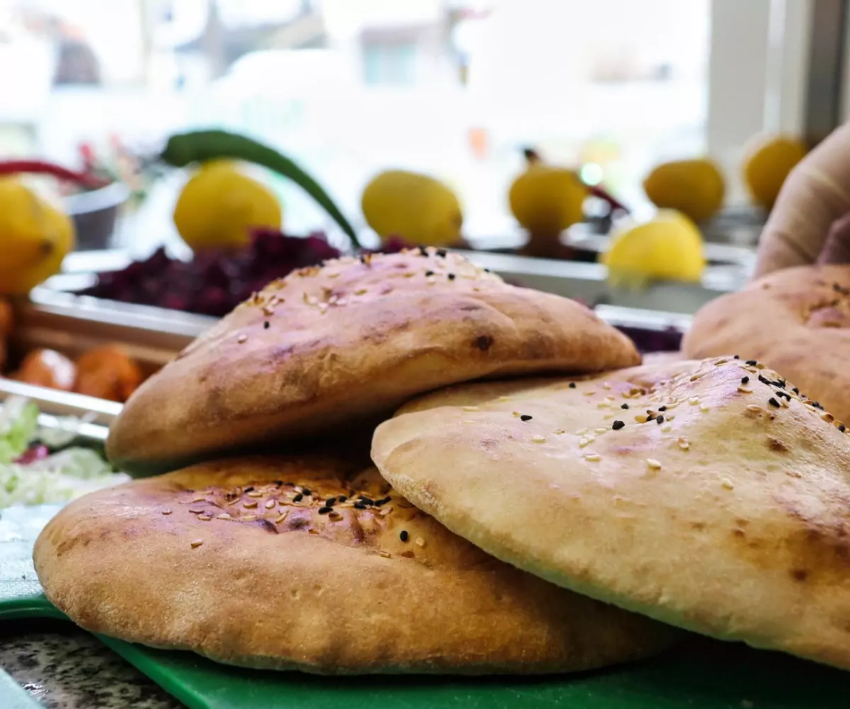 Egyptian food pita pocket