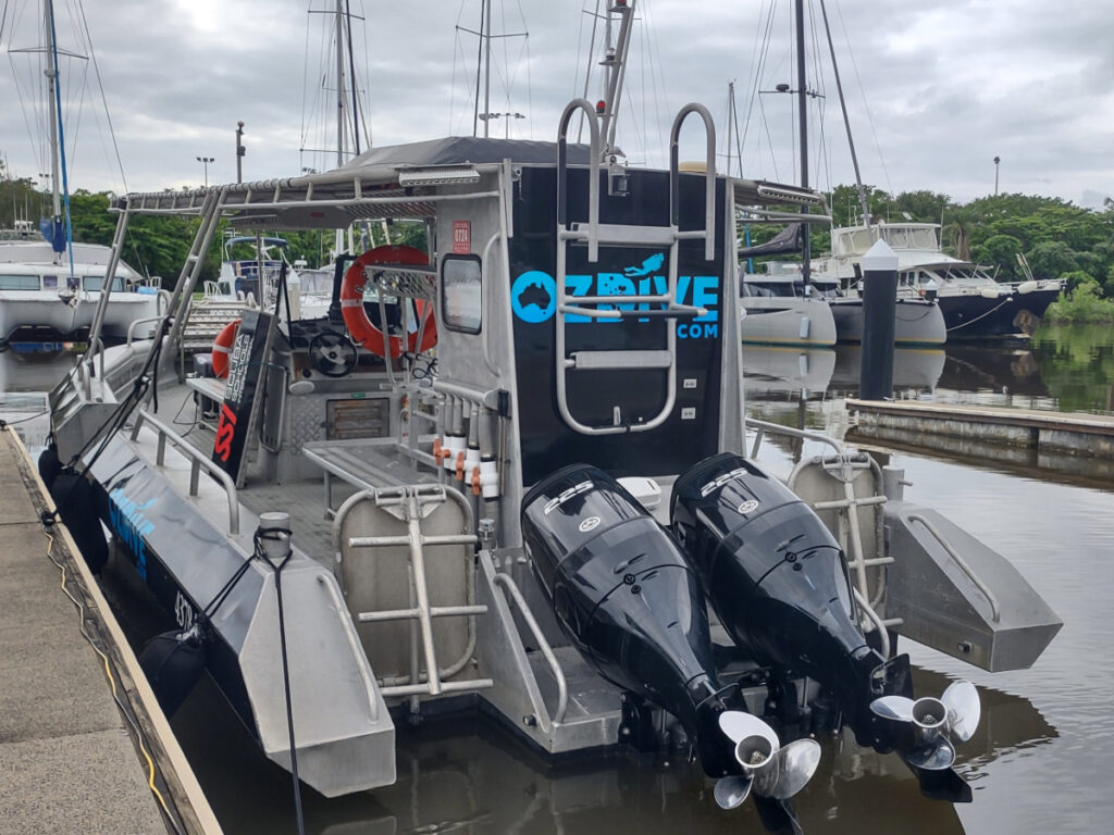 Scuba diving Port Douglas Oz Dive boat